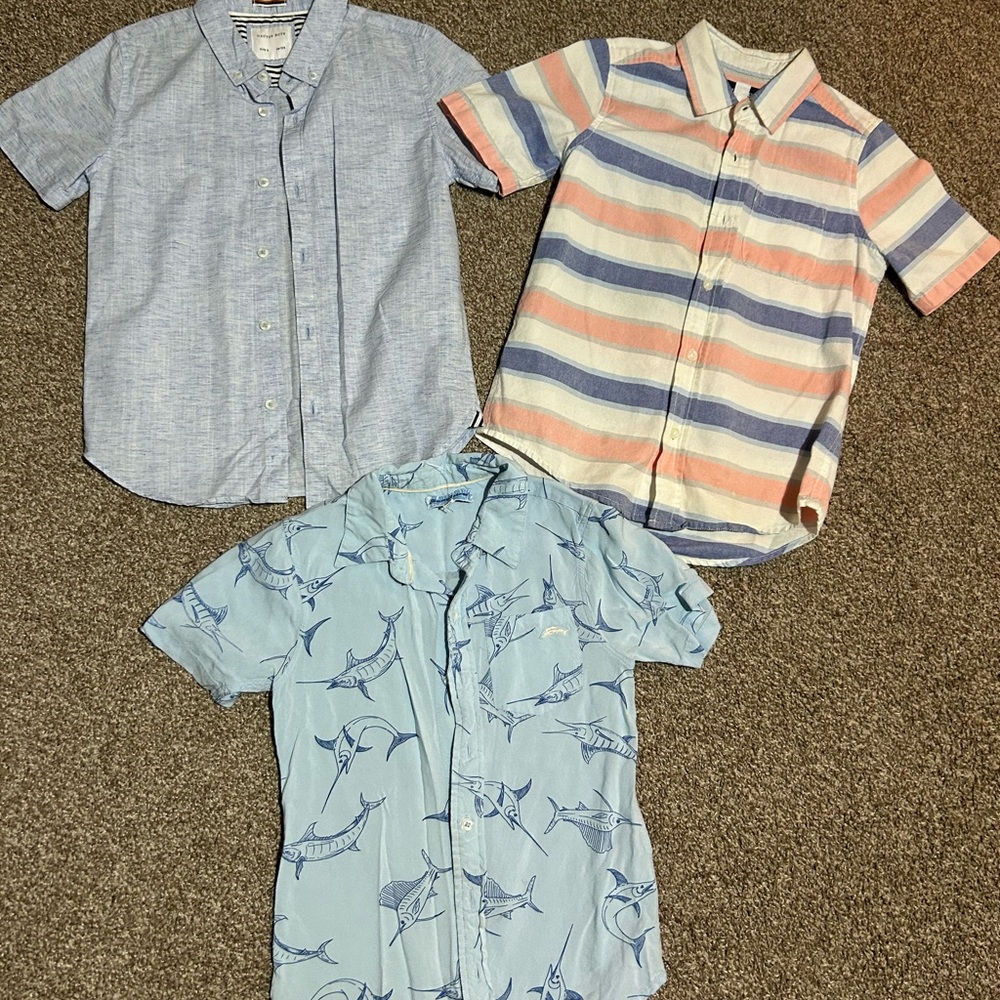 ‼️SOLD‼️ Boys size 8 shirts bundle